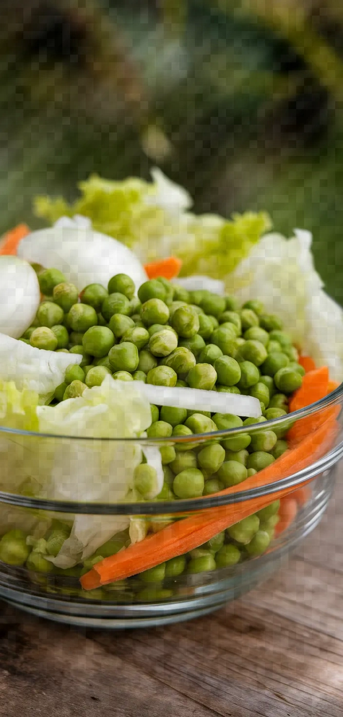 Ingredients photo for French Peas With Lettuce Carrots And Pearl Onions Recipe